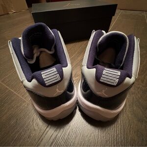 Jordan 11 Retro Low “Georgetown”